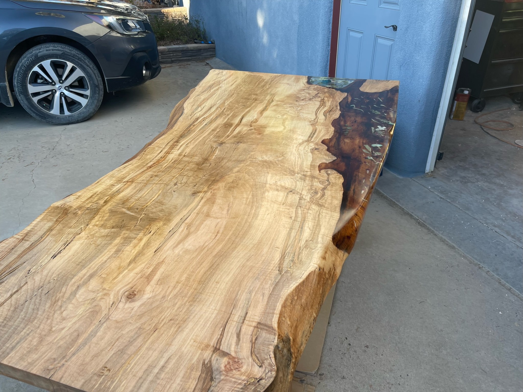 Picture of Boxcar Woody Santa Fe – Vintage Wood, Live Edge Slabs, Reclaimed Lumber